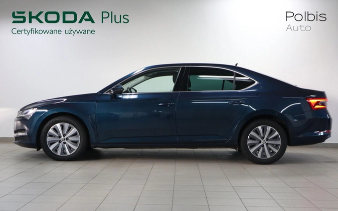 Skoda Superb cena 139900 przebieg: 30673, rok produkcji 2022 z Olsztyn małe 301